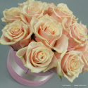 Flowerbox z róż duży FB-026-15..... różne kolory