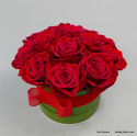 Flowerbox z róż średni .................... różne kolory