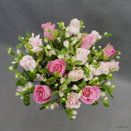 Róże i charmelie ... BM-080-12-10 ... 3 wielkości bukietów